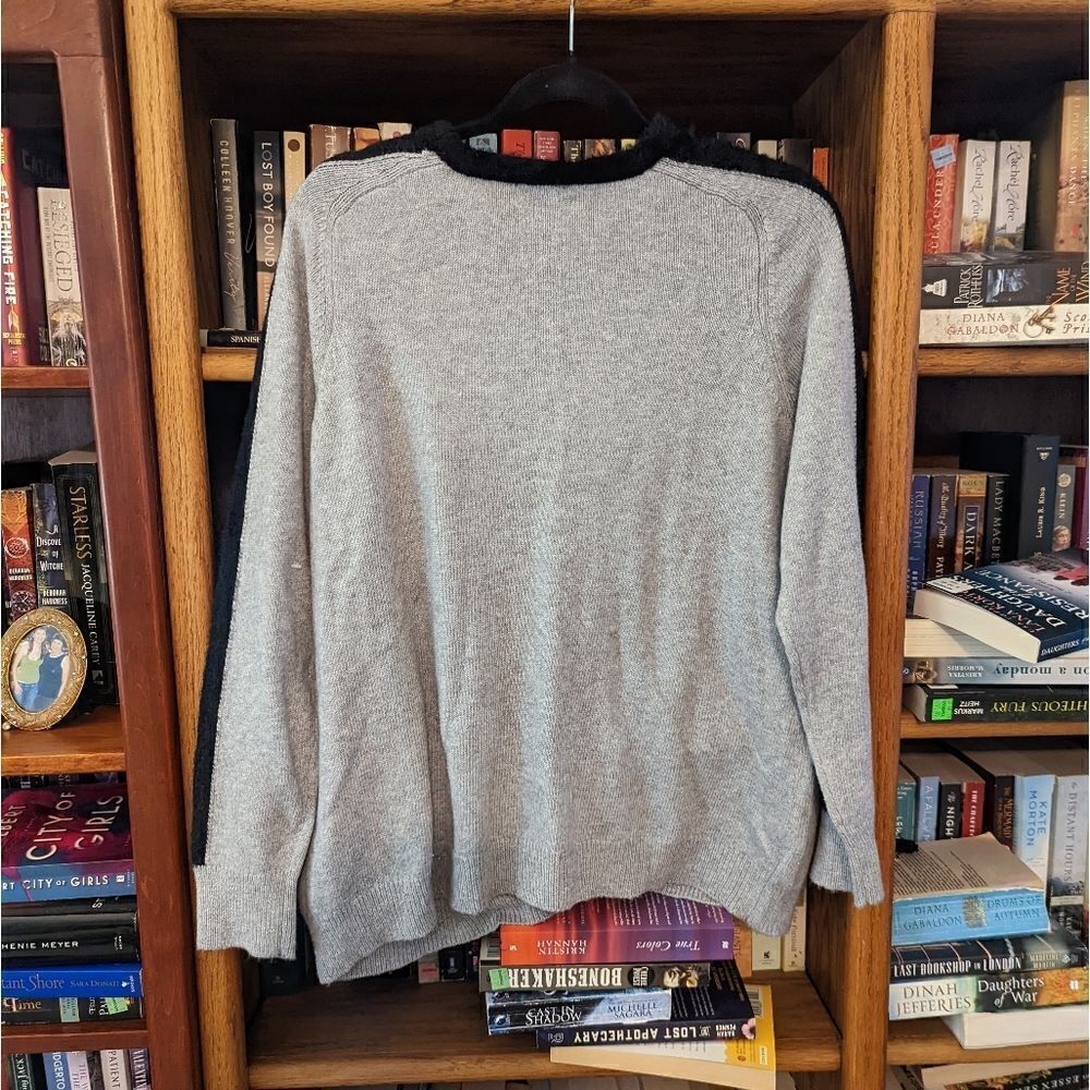 1 State grey crew neck sweater black fuzzy piping sequin stripe down arm nwt 1x - Picture 2 of 6